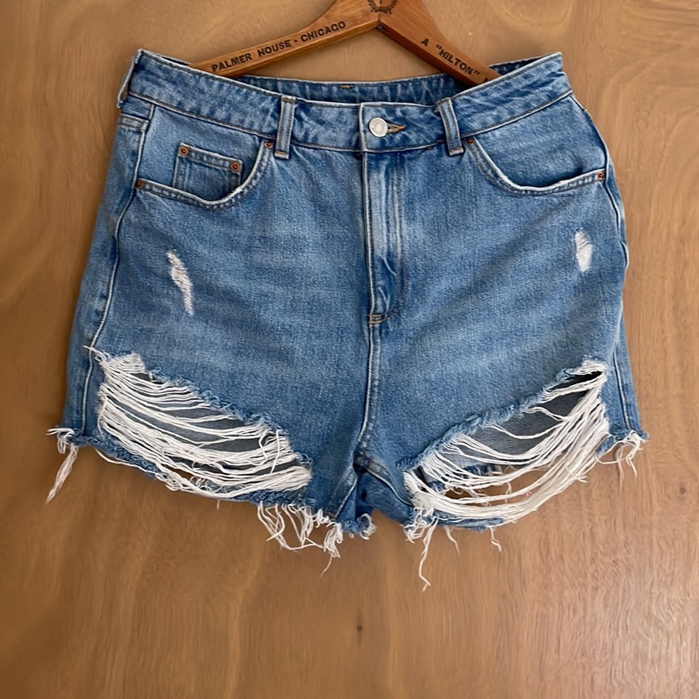 TOPSHOP MOTO denim cut off shorts